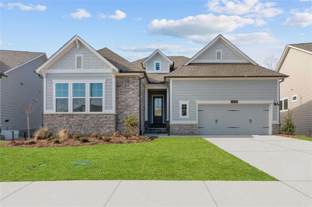 3 bedroom, 2 bathroom single family residence sold at 7028 Cottage Grove Drive, Flowery Branch, GA 30542