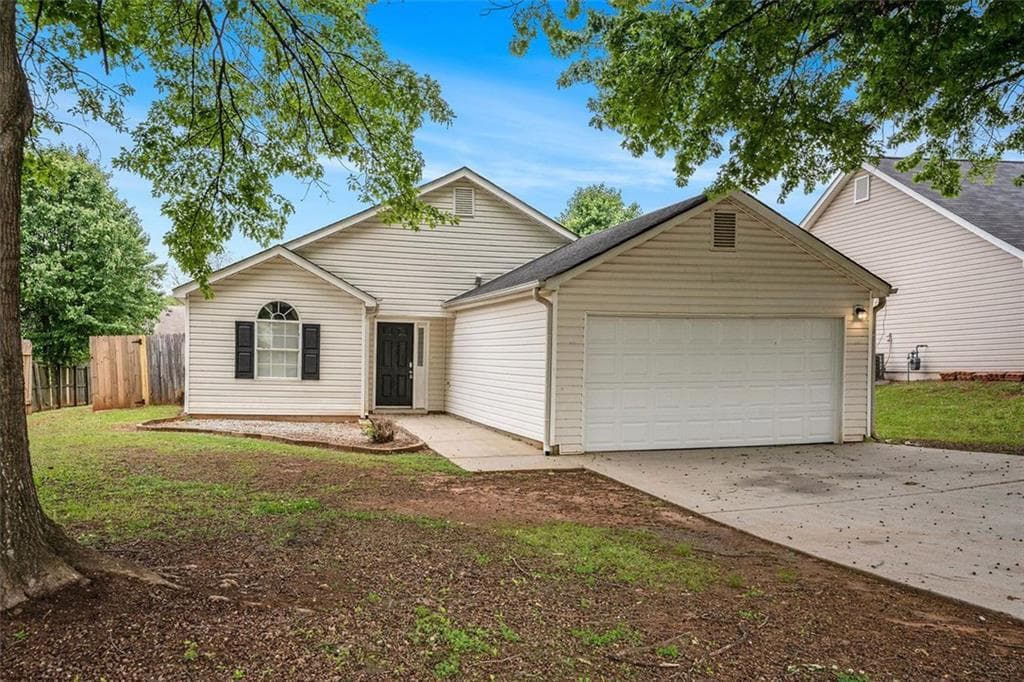 175 REGENCY PARK Drive, Mcdonough, GA 30253 — most recent listing photo