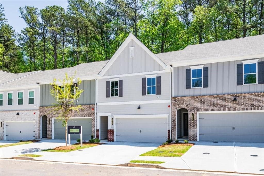 1612 Ruskin Way, Marietta, GA 30062 — most recent listing photo