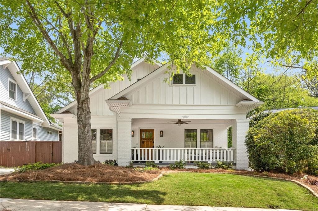 4 bedroom, 3 bathroom single family residence sold at 224 KINGS Highway, Decatur, GA 30030