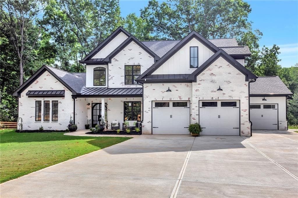 5 bedroom, 5 bathroom single family residence sold at 801 Braselton Highway, Lawrenceville, GA 30043
