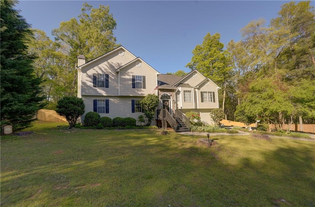 4 bedroom, 3 bathroom, 2,496 sq ft single family residence sold at 209 Red Fern Court, Canton, GA 30114