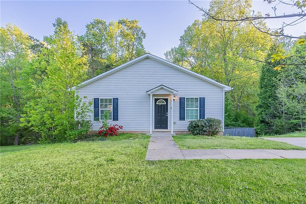 5860 Habitat Drive, Gainesville, GA 30506 — most recent listing photo