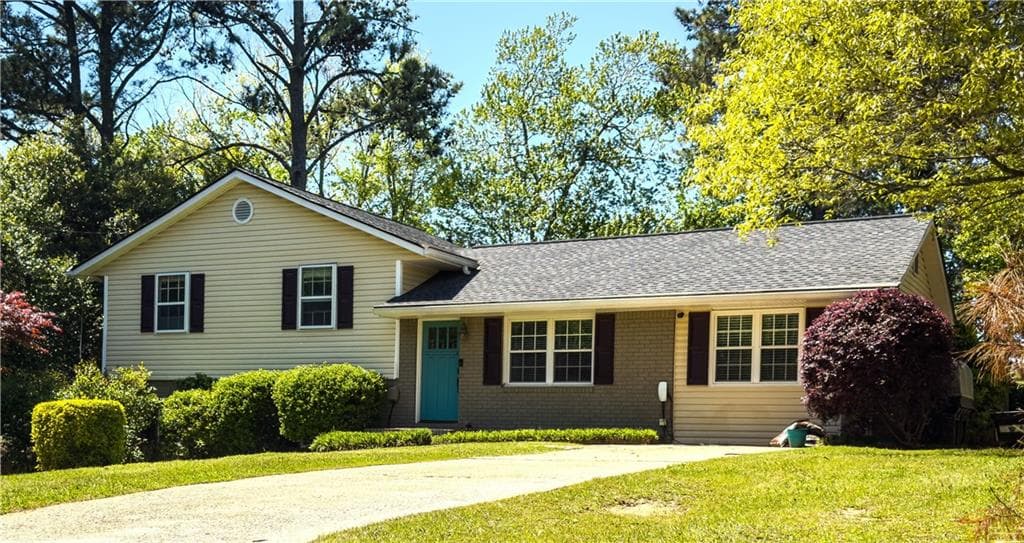 1105 Woodleigh Road, Marietta, GA 30008 — most recent listing photo