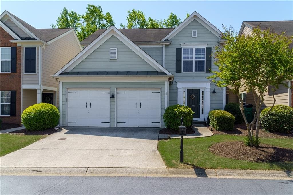 4 bedroom, 3 bathroom townhouse sold at 327 Balaban Circle, Woodstock, GA 30188