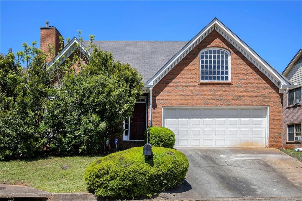 3 bedroom, 3 bathroom single family residence sold at 4484 Hunters Way, Stone Mountain, GA 30083