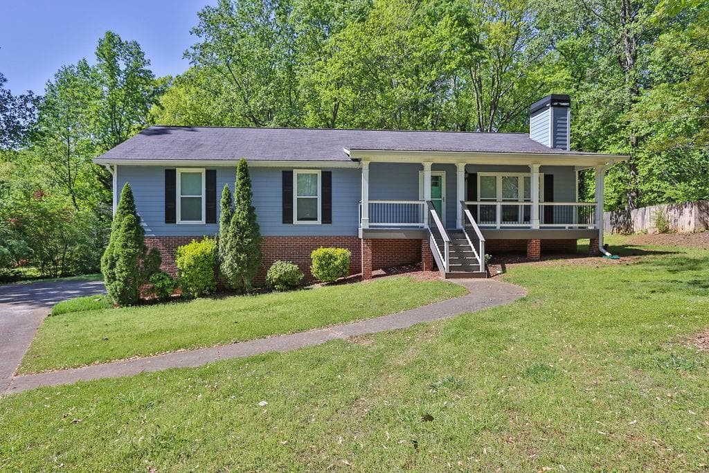 3090 Thrasher Court, Kennesaw, GA 30144 — most recent listing photo