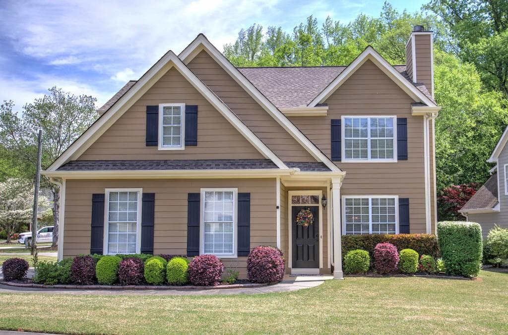 3 bedroom, 3 bathroom single family residence sold at 2186 Mainsail Drive, Marietta, GA 30062