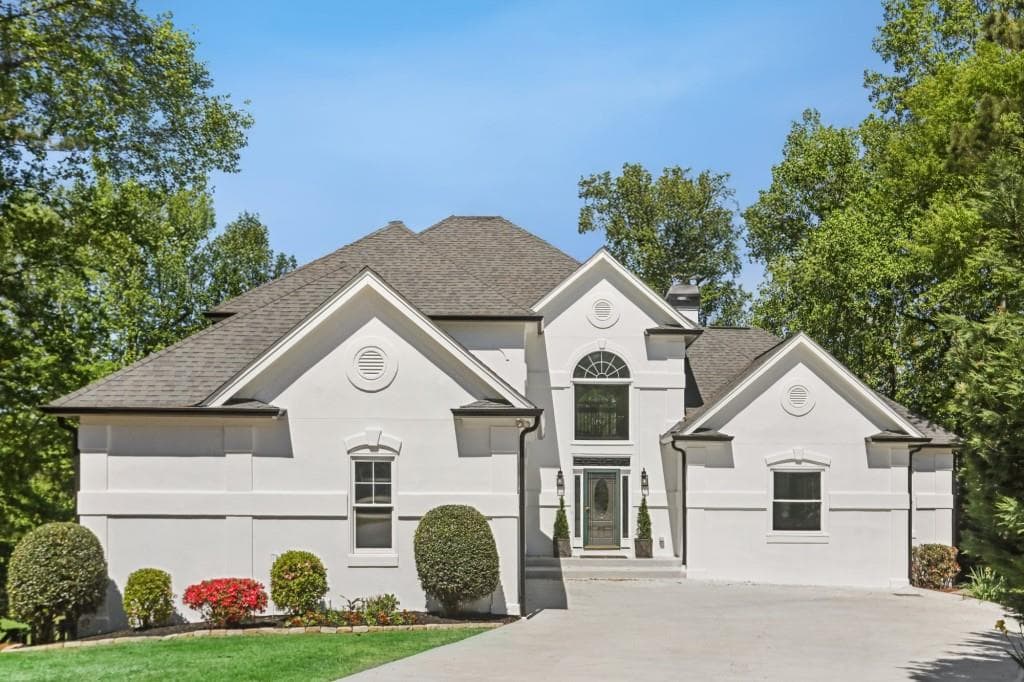 5 bedroom, 5 bathroom single family residence sold at 900 Crossfire Ridge, Marietta, GA 30064
