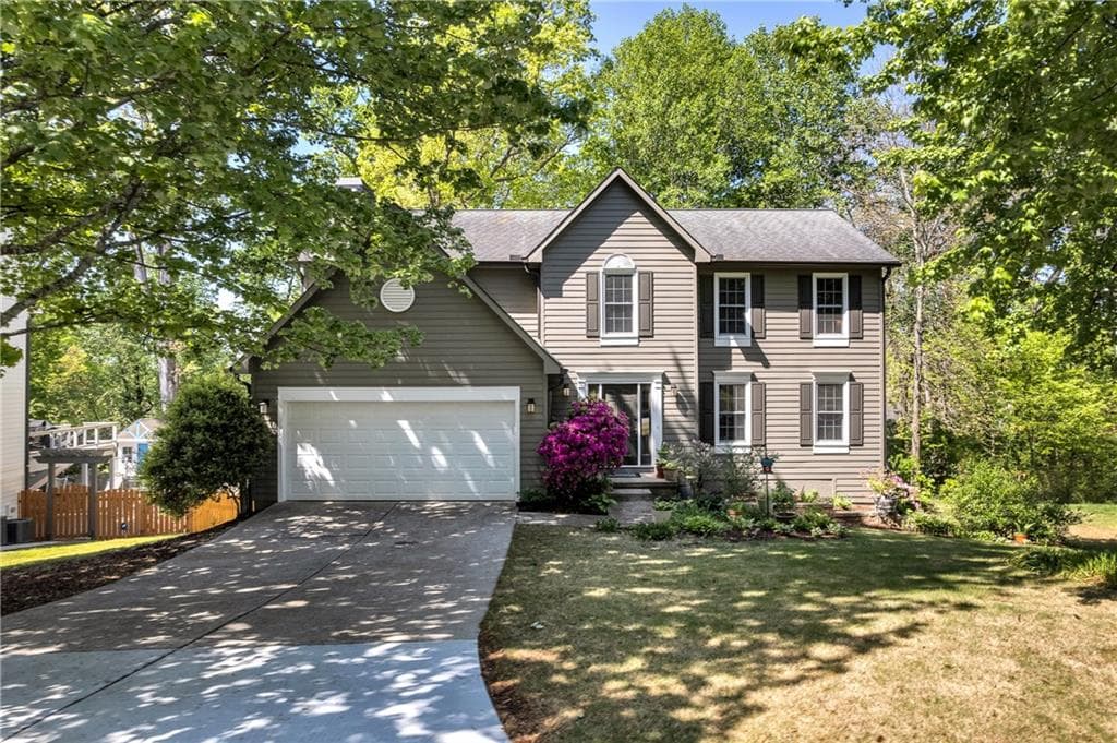 4 bedroom, 3 bathroom single family residence sold at 4095 Fastnet Lane, Duluth, GA 30096