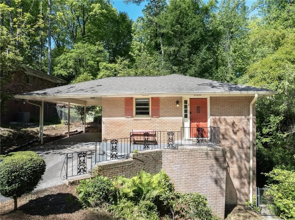 4 bedroom, 3 bathroom single family residence sold at 2441 Jefferson Terrace, Atlanta, GA 30344