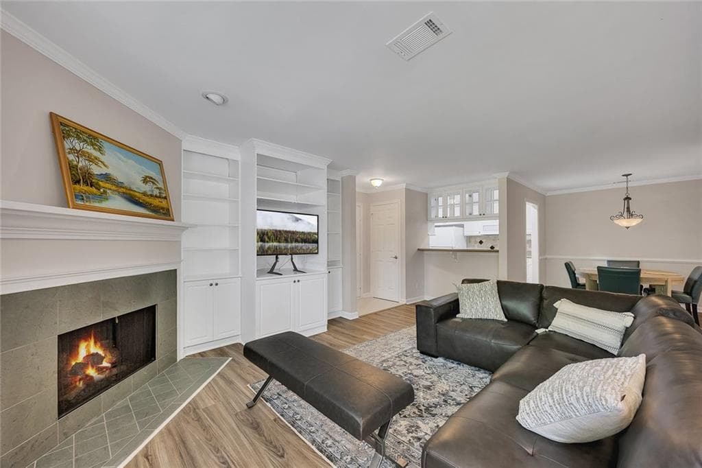 110 Barrington Hills Drive 110, Atlanta, GA 30350 — most recent listing photo