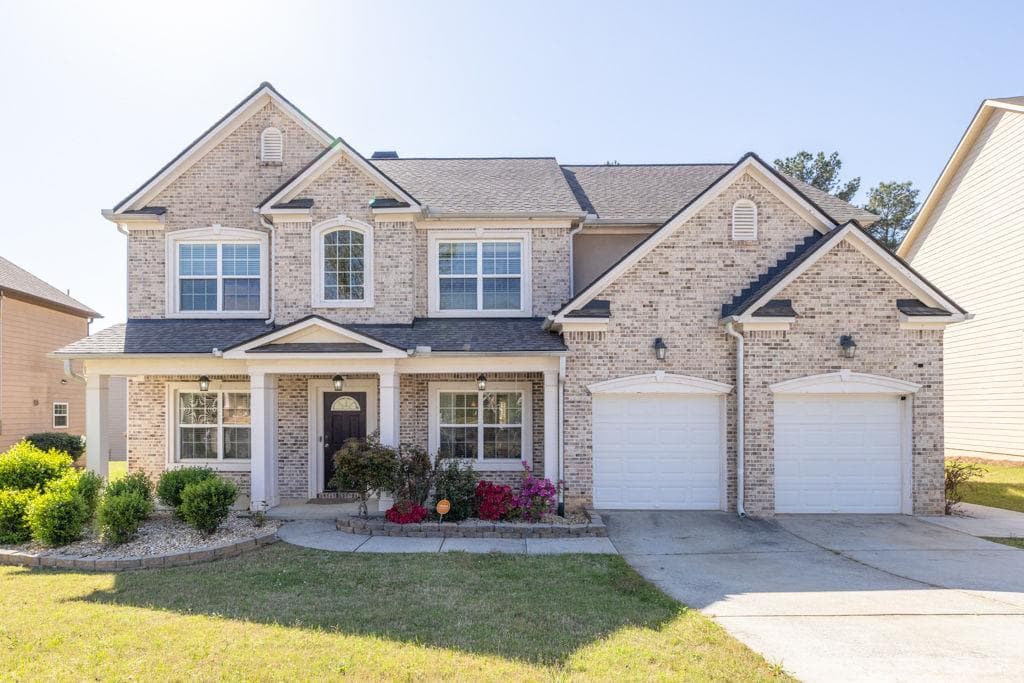 5 bedroom, 3 bathroom single family residence sold at 3448 Clear Stream Run, Auburn, GA 30011