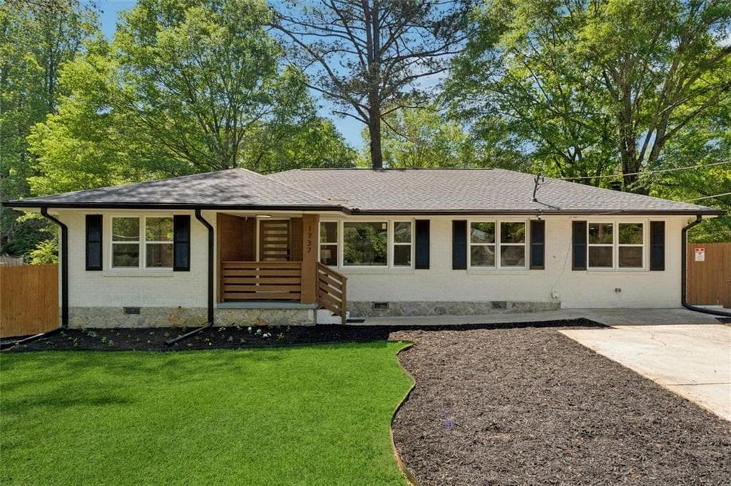 1737 Briarlake Circle, Decatur, GA 30033 — most recent listing photo