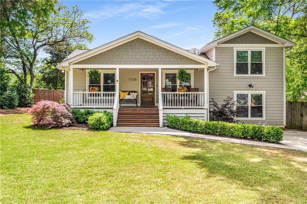 5 bedroom, 4 bathroom single family residence sold at 1120 Dell Avenue, Smyrna, GA 30080