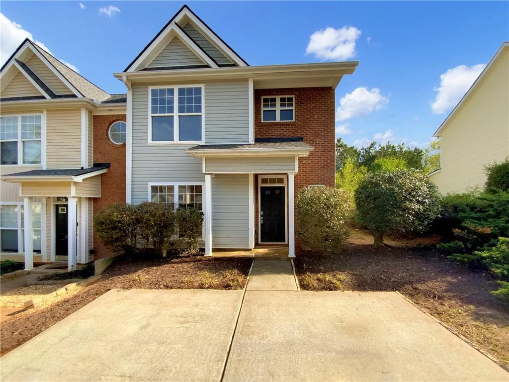 3 bedroom, 3 bathroom townhouse sold at 30 Pearl Chambers Drive, Dawsonville, GA 30534