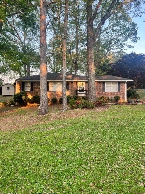 3 bedroom, 1 bathroom single family residence sold at 2186 Oak Grove Road, Carrollton, GA 30117