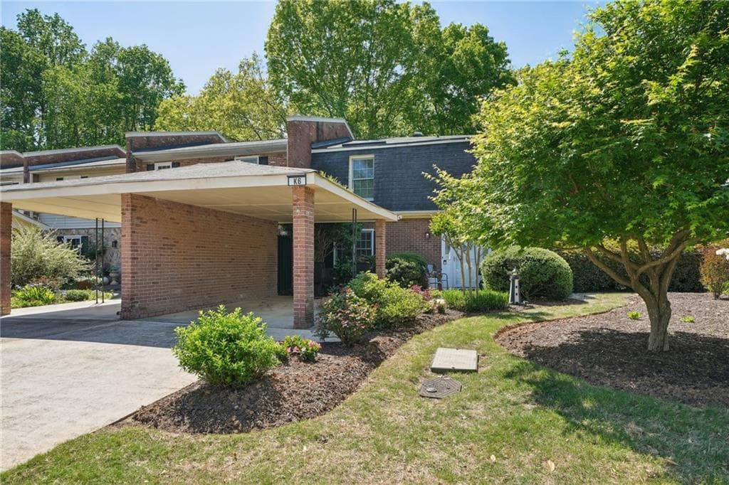 3 bedroom, 3 bathroom condominium sold at 6500 Gaines Ferry Road K6, Flowery Branch, GA 30542
