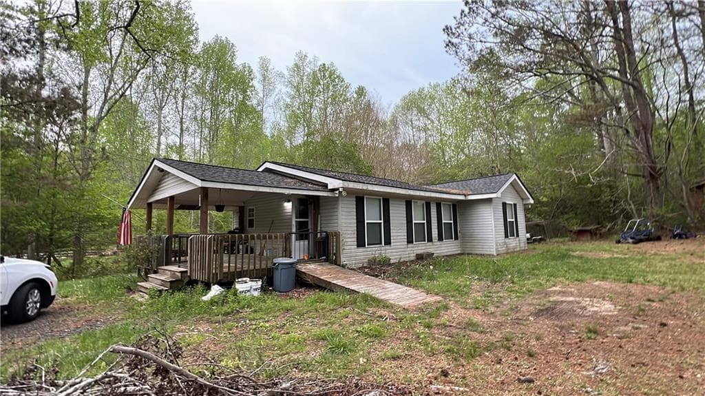 2 bedroom, 1 bathroom single family residence sold at 221 New Vinson Mountain Road, Rockmart, GA 30153