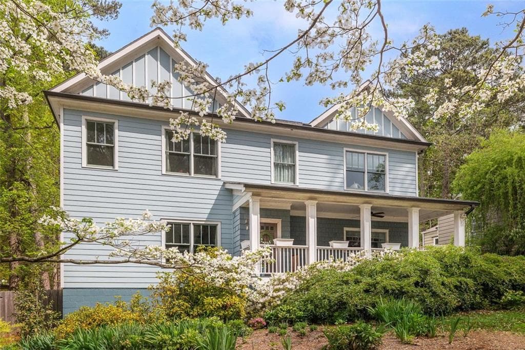 4 bedroom, 3 bathroom single family residence sold at 2634 CHARLESGATE Avenue, Decatur, GA 30030