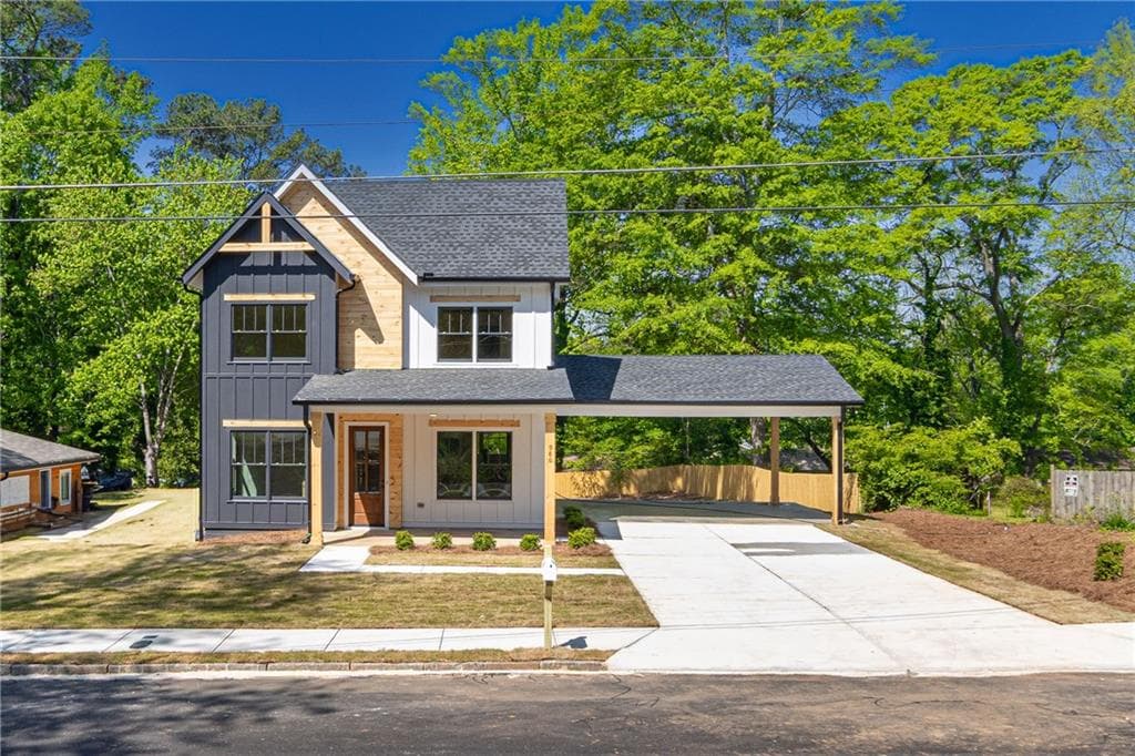 4 bedroom, 3 bathroom single family residence sold at 986 Pecan Street, Clarkston, GA 30021