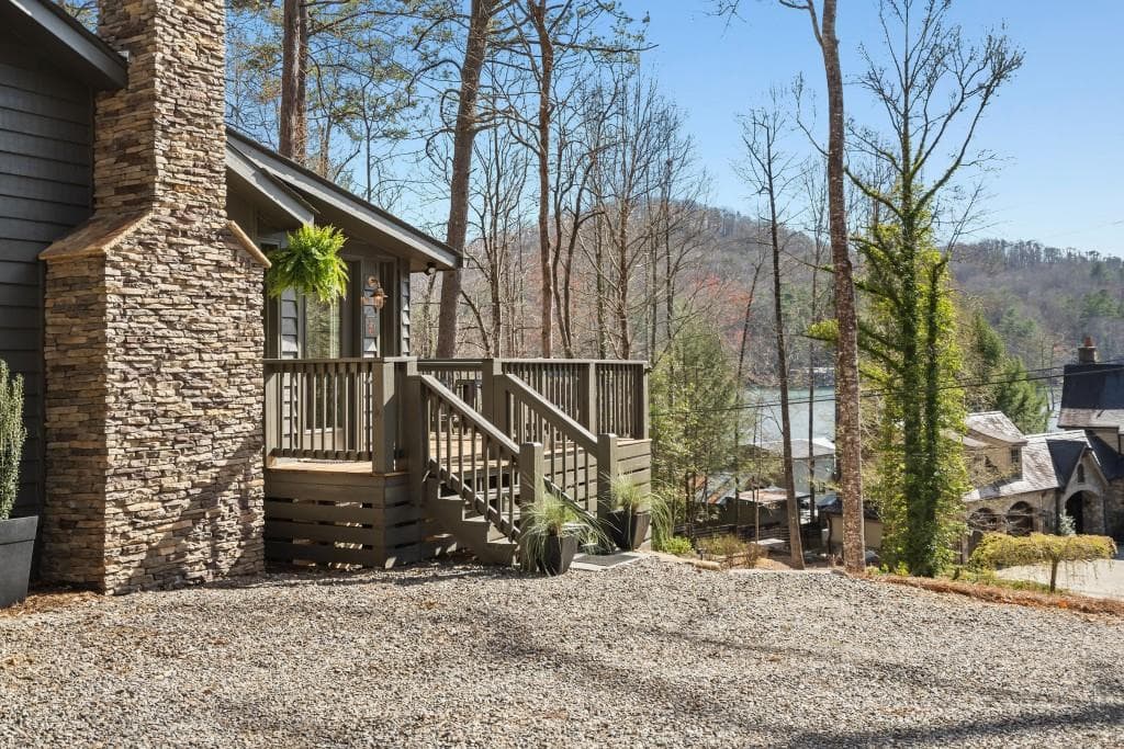 2 bedroom, 2 bathroom single family residence sold at 4056 Blalock Goldmine Road, Clayton, GA 30525