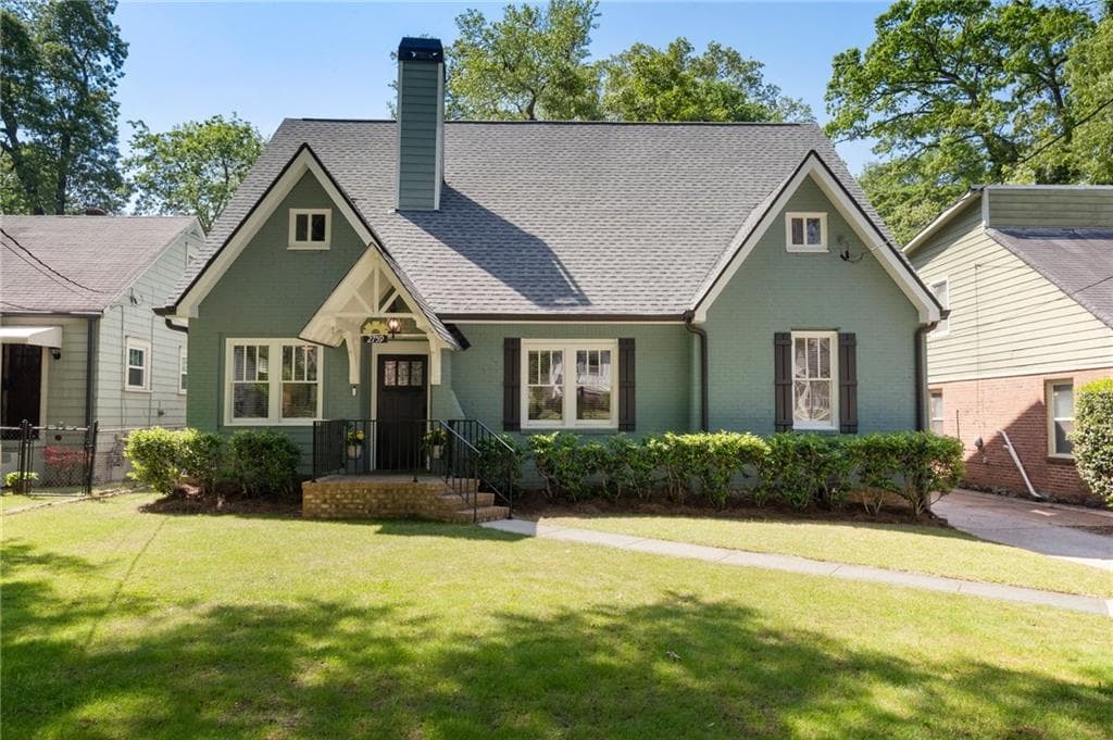 4 bedroom, 4 bathroom single family residence sold at 2759 Arbor Avenue, Atlanta, GA 30317