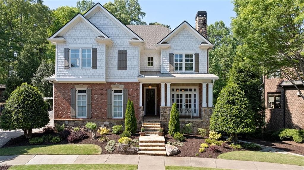6 bedroom, 5 bathroom single family residence sold at 4675 Lakeway Place, Alpharetta, GA 30005