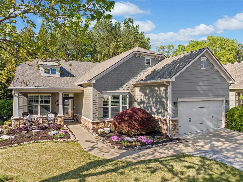 3 bedroom, 2 bathroom single family residence sold at 201 Aster Court, Canton, GA 30114