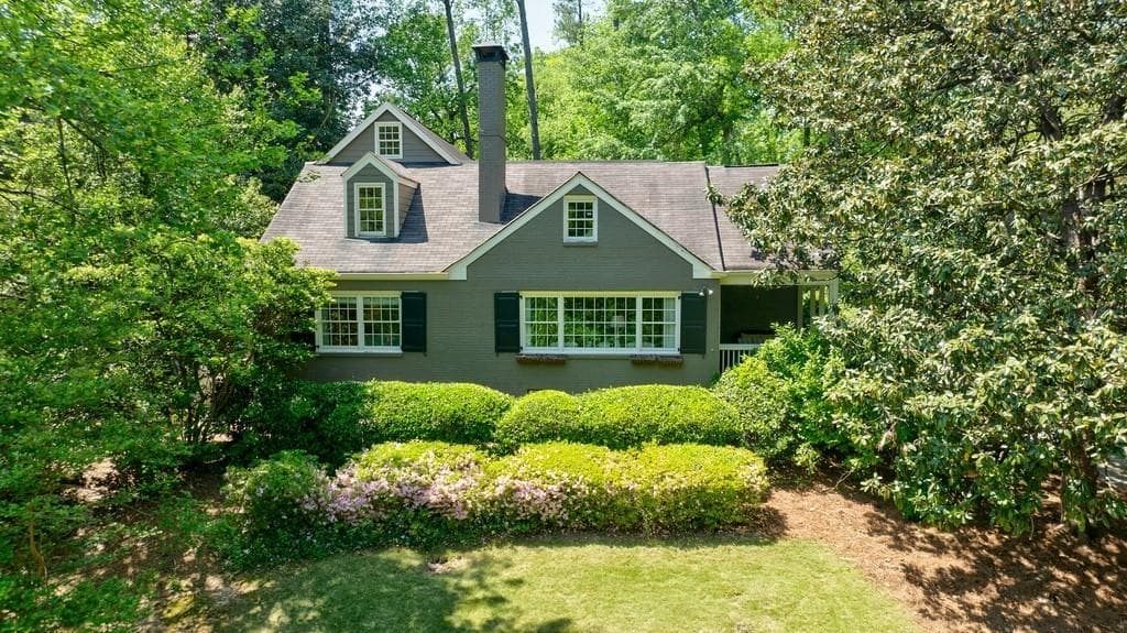 5 bedroom, 5 bathroom single family residence sold at 728 Wesley Drive, Atlanta, GA 30305
