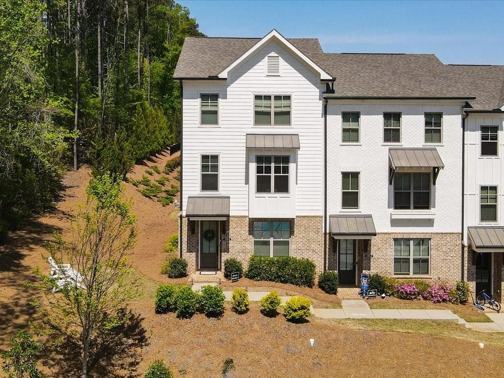 3862 Firewood Lane 110, Suwanee, GA 30024 — most recent listing photo