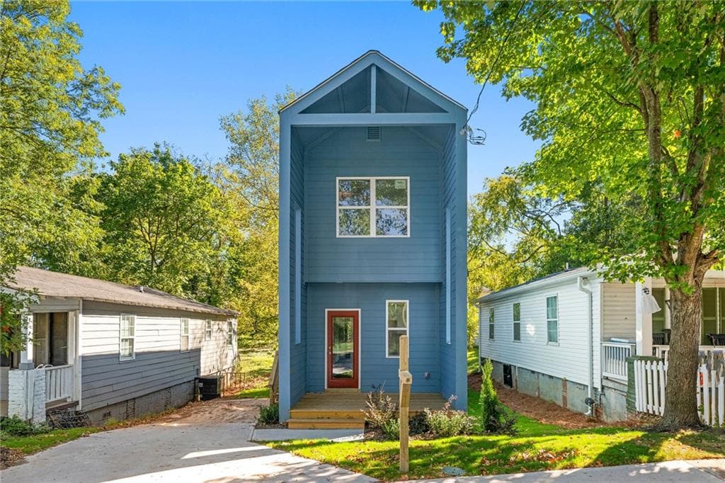 2 bedroom, 2 bathroom, 910 sq ft single family residence sold at 281 GRIFFIN Street, Atlanta, GA 30314