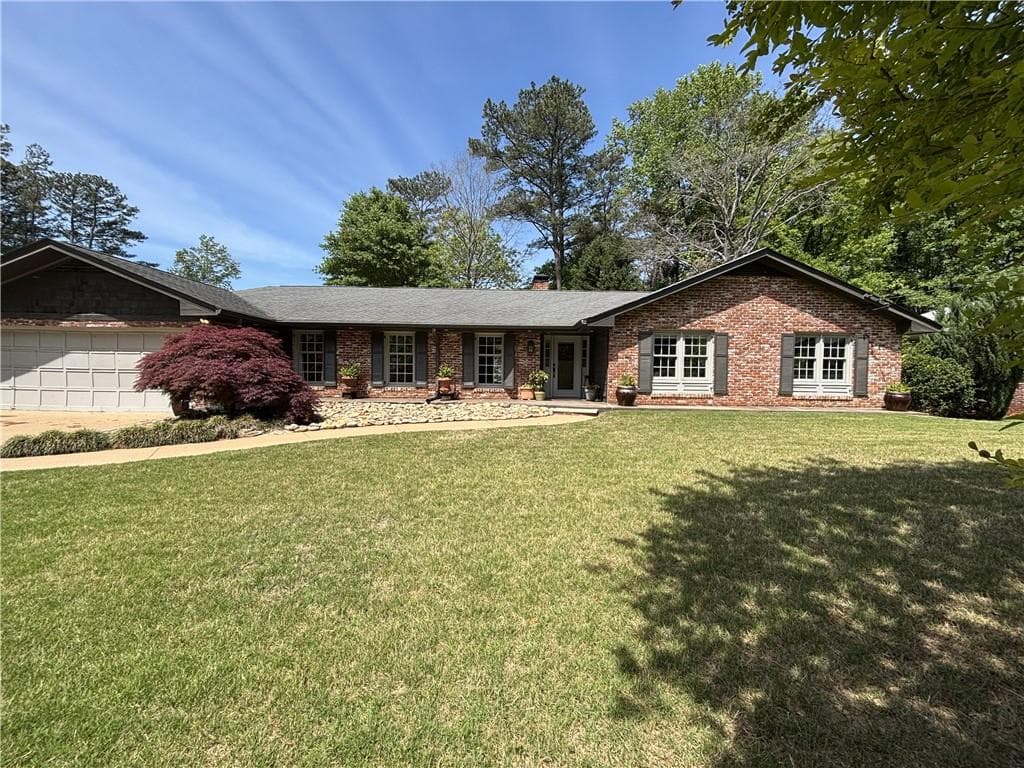 3 bedroom, 2 bathroom single family residence sold at 2112 Fisher Trail, Atlanta, GA 30345