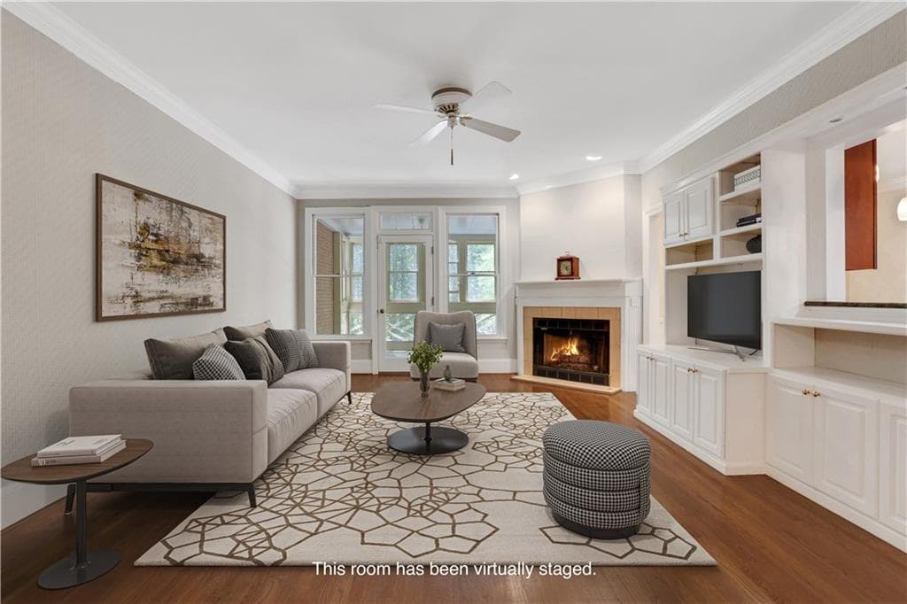 3 bedroom, 4 bathroom townhouse sold at 1020 Riverside Road, Roswell, GA 30076