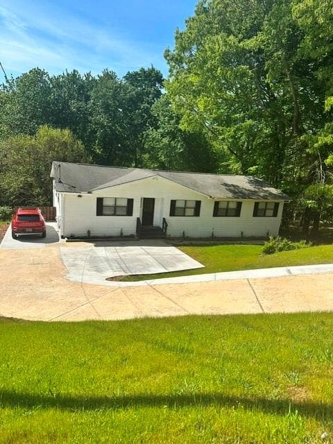 3 bedroom, 2 bathroom, 1,388 sq ft single family residence sold at 6630 Crystal Cove Trail, Gainesville, GA 30506