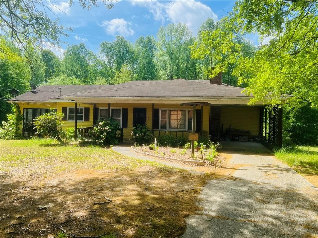 5700 Abbotts Bridge Road, Johns Creek, GA 30097 — most recent listing photo