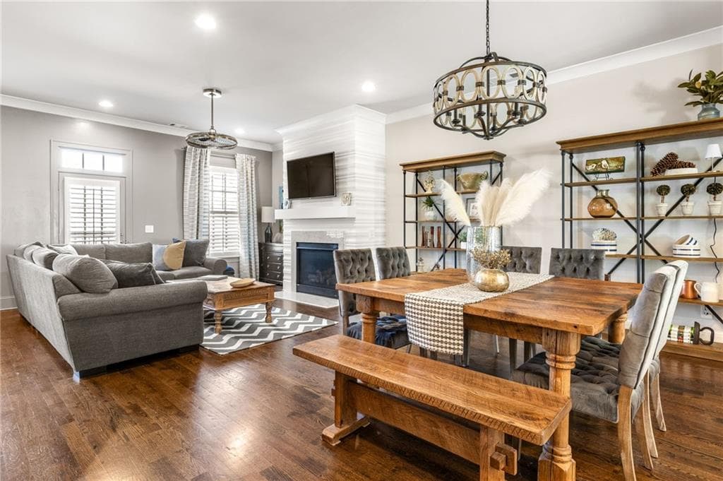 120 Clover Court, Roswell, GA 30075 — most recent listing photo