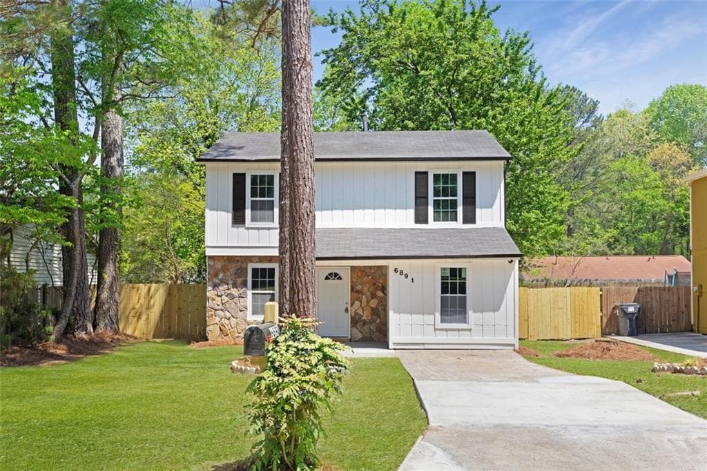 4 bedroom, 2 bathroom single family residence sold at 6891 Hickory Log Road, Austell, GA 30168