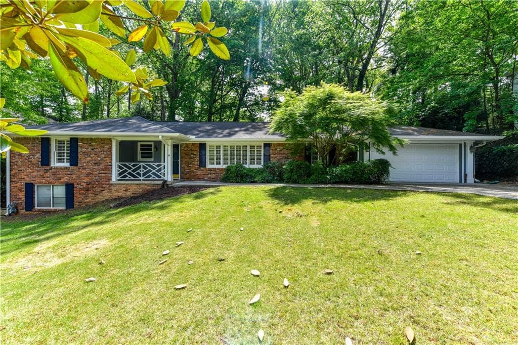 3 bedroom, 2 bathroom single family residence sold at 6651 Castleton Drive, Atlanta, GA 30328