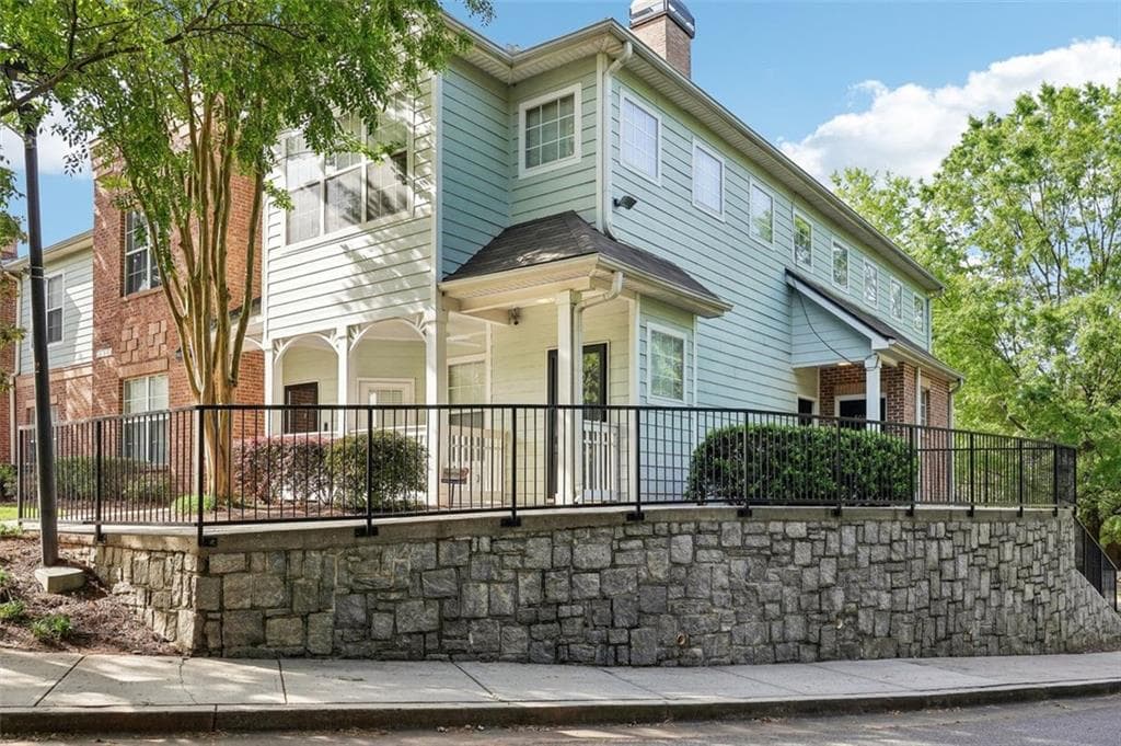 2 bedroom, 2 bathroom condominium sold at 245 Amal Drive 5009, Atlanta, GA 30315