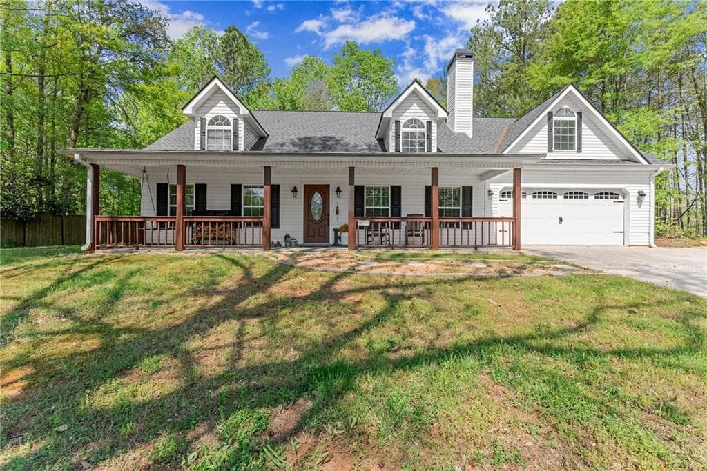 3 bedroom, 2 bathroom single family residence sold at 6453 Claude Parks Road, Murrayville, GA 30564