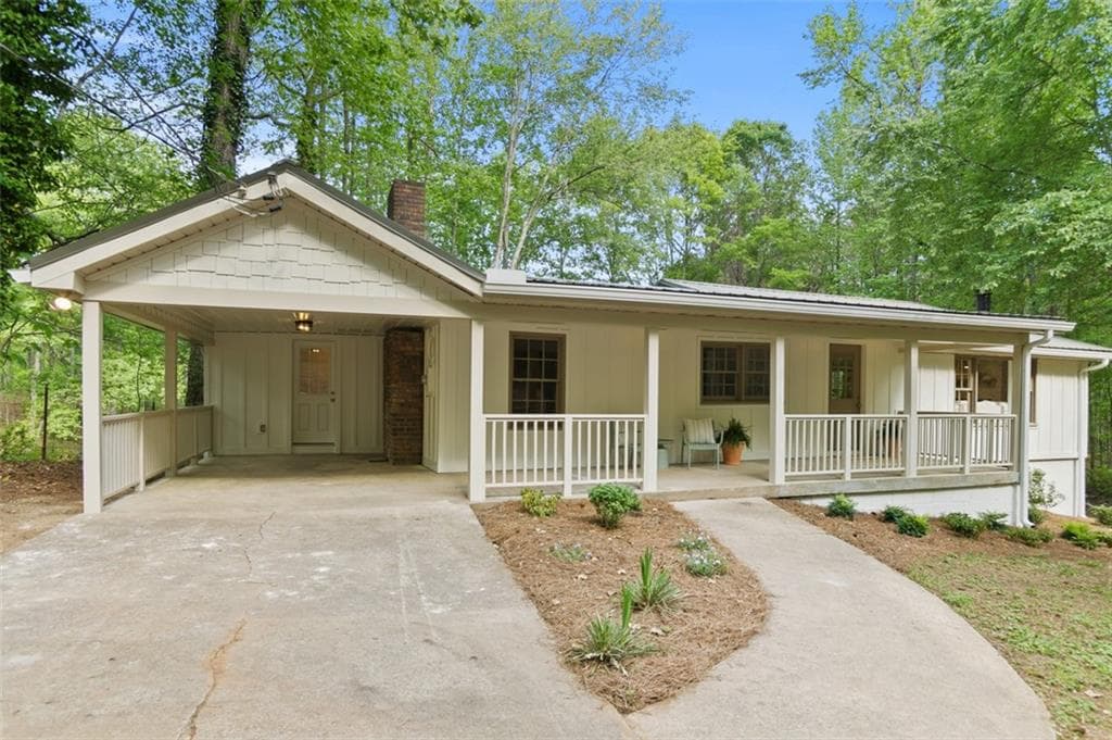 4 bedroom, 3 bathroom, 2,586 sq ft single family residence sold at 1198 Johnson Brady Road, Canton, GA 30115