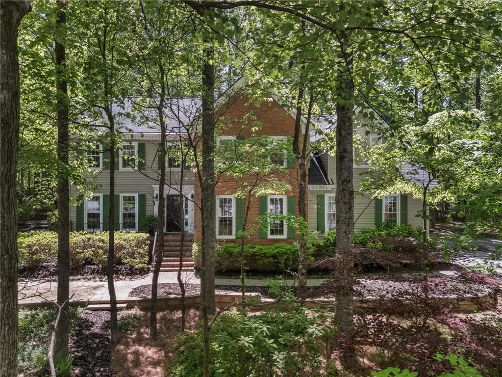4 bedroom, 3 bathroom single family residence sold at 1819 Walker Ridge Drive, Marietta, GA 30064