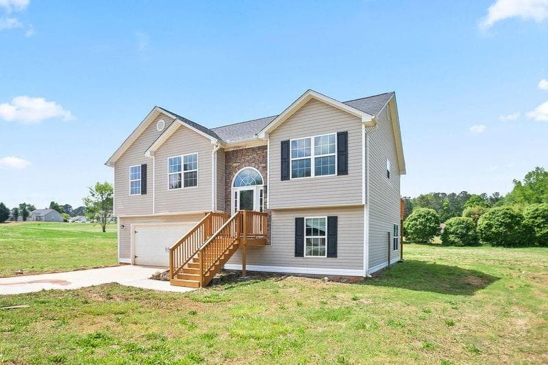 216 Ballast Trail, Winder, GA 30680 — most recent listing photo