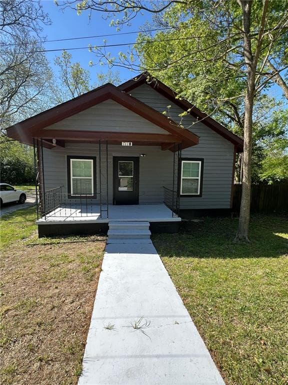 2 bedroom, 1 bathroom single family residence sold at 1110 Lyndon Avenue, Griffin, GA 30223