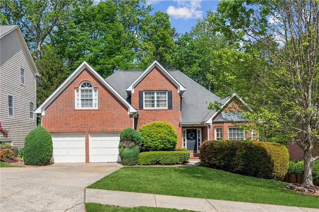 4 bedroom, 3 bathroom single family residence sold at 545 Creek Landing Lane, Alpharetta, GA 30005