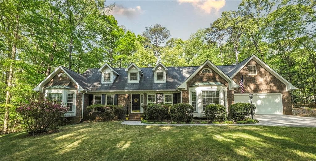 4 bedroom, 3 bathroom single family residence sold at 4703 Waverly Walk, Douglasville, GA 30135
