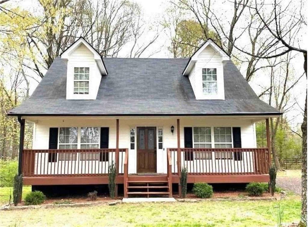 341 Kendrix Road, Sugar Hill, GA 30518 — most recent listing photo