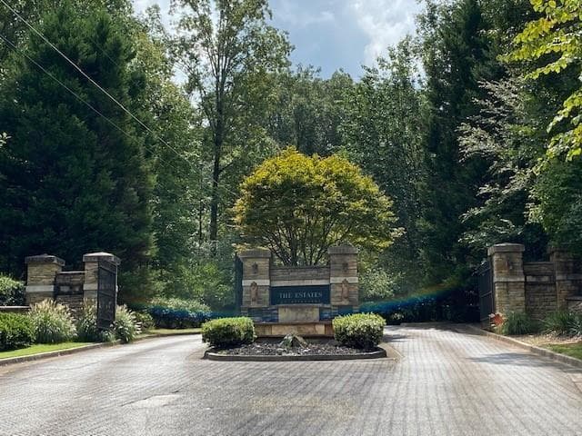 single family residence for sale at 22 Allatoona Estates Drive, Acworth, GA 30102 — photo 1 of 3