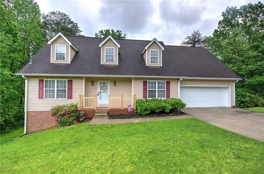3 bedroom, 2 bathroom single family residence sold at 326 Viewmont Drive, Tunnel Hill, GA 30755